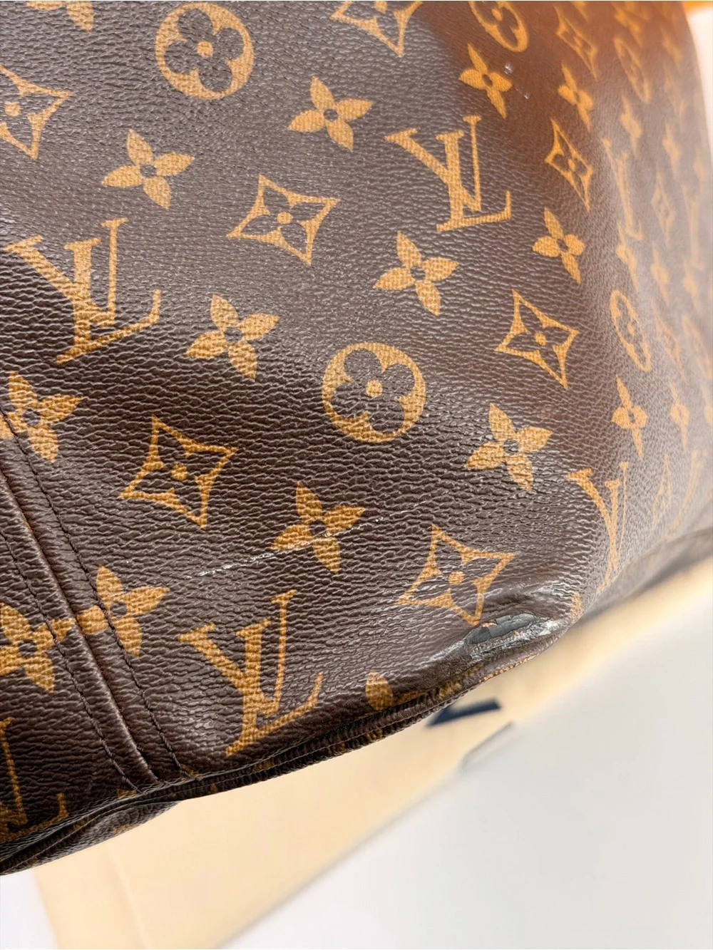 Louis Vuitton Neverfull MM Brown Canvas Monogram Tote Bag with Pouch